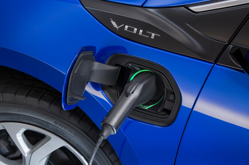 Illustration for article titled The 2016 Chevy Volt Goes 50 Miles On A Charge